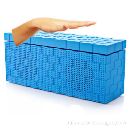 Gesture recognition double channels Bluetooth speakers super bass wireless mini speakerNew
